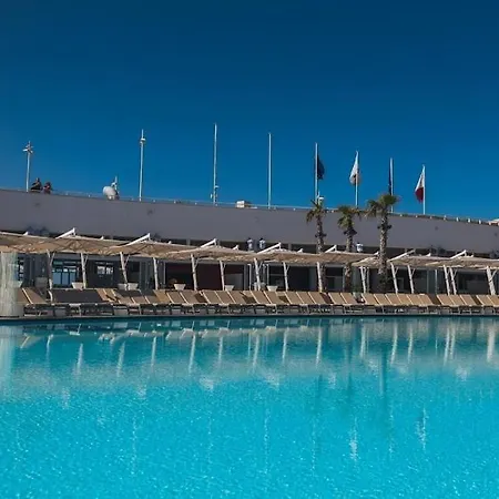 St Pauls Bay 2br Penthouse With Sea View Terrace By 360 Estates Apartament