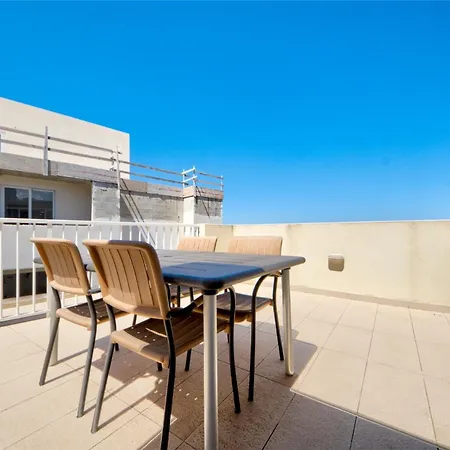 St Pauls Bay 2br Penthouse With Sea View Terrace By 360 Estates * 圣保罗湾城