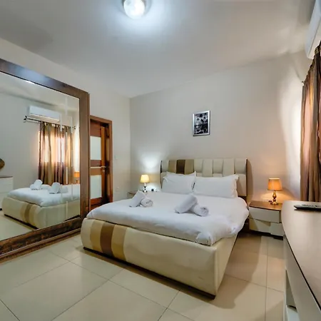 St Pauls Bay 2br Penthouse With Sea View Terrace By 360 Estates Apartament
